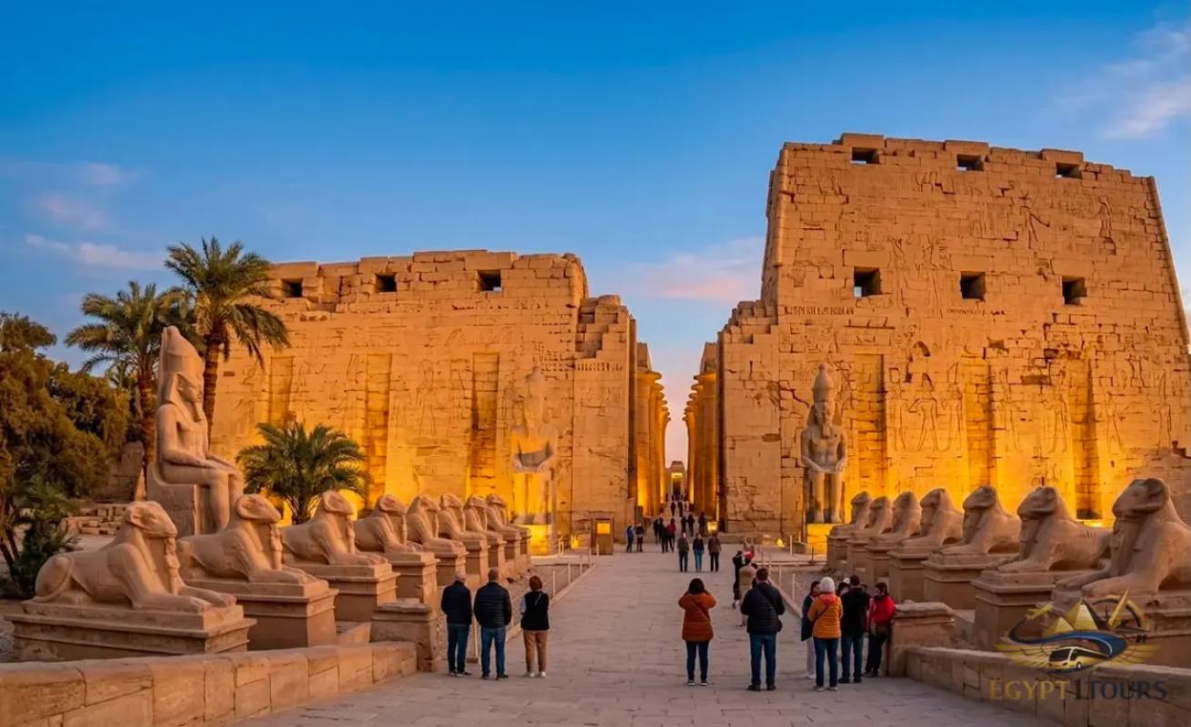 Luxor sightseeing itinerary, Avenue of Sphinxes Luxor Temple.webp
