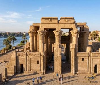 Kom Ombo Temple tour, Crocodile God Sobek, Nile cruise itineraries 2026..webp