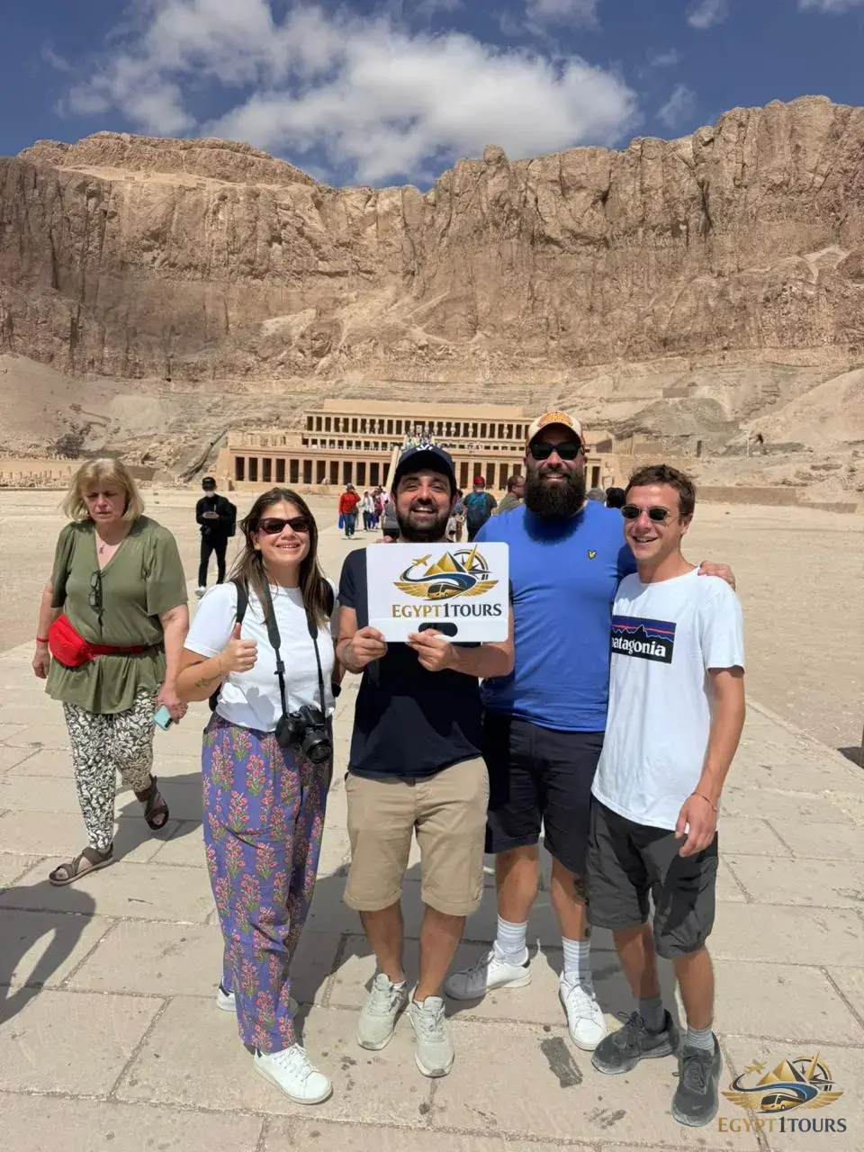 Full Day Tour:Valley of the Kings &Queens &Hatshepsut Temple&more