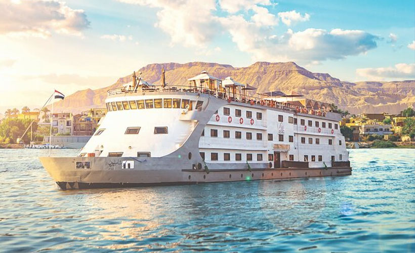 4-Day Aswan to Luxor Nile Cruise Package: Deluxe Upper Egypt Sailing