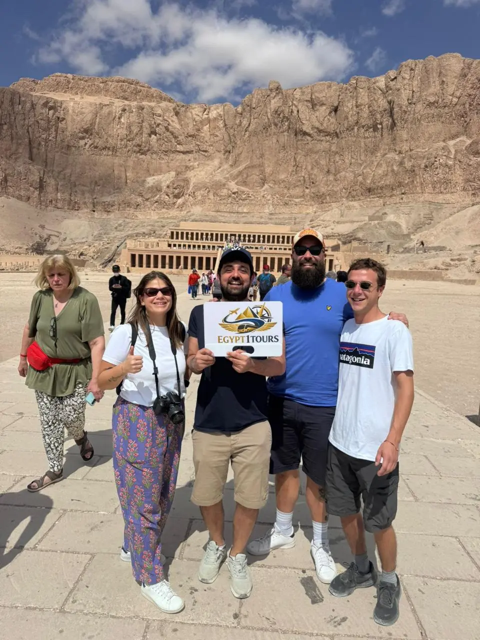Full Day Tour:Valley of the Kings &Queens &Hatshepsut Temple&more